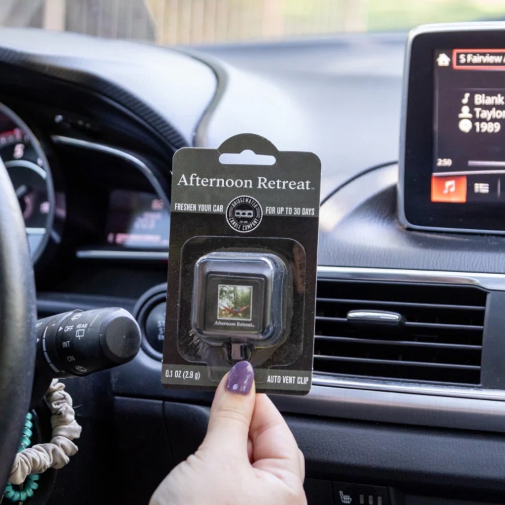 Bridgewater Candle Company Afternoon Retreat Auto Vent Clip Air Freshener